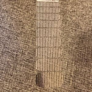 Silver stripe, 1/2 sheet Jamberry